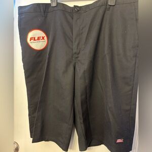 Dickies Black Flex Men Shorts size 44